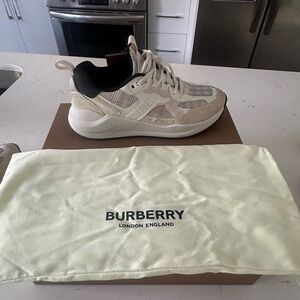 Burberry Cream and White Mens Sneakers